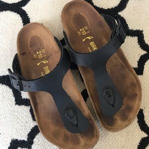 Birkenstock girls size 2 (33)